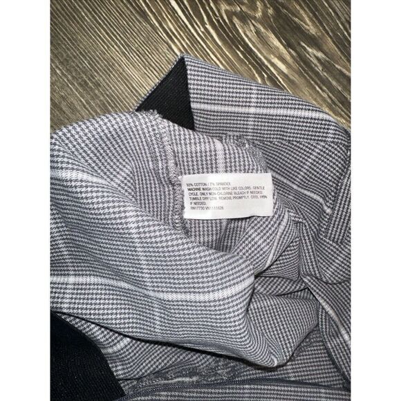 A New Day Women's Size 6 Gray Plaid Side Zip Stretch Dress Pants. NWOT. 2 - Picture 9 of 9